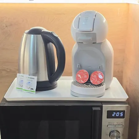 Premium Smart Mir 27 Self Check-in