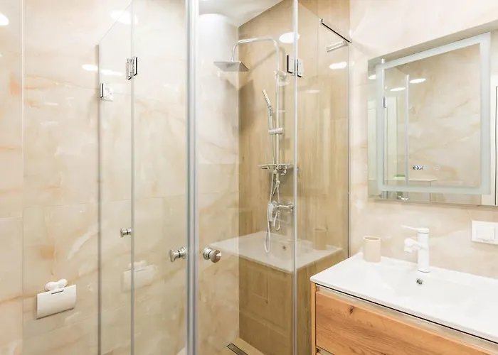 Мир 27 アパート *