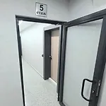 Premium Smart Mir 27 Self Check-in