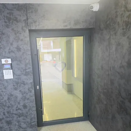 Premium Smart Mir 27 Self Check-in Apartment Varna